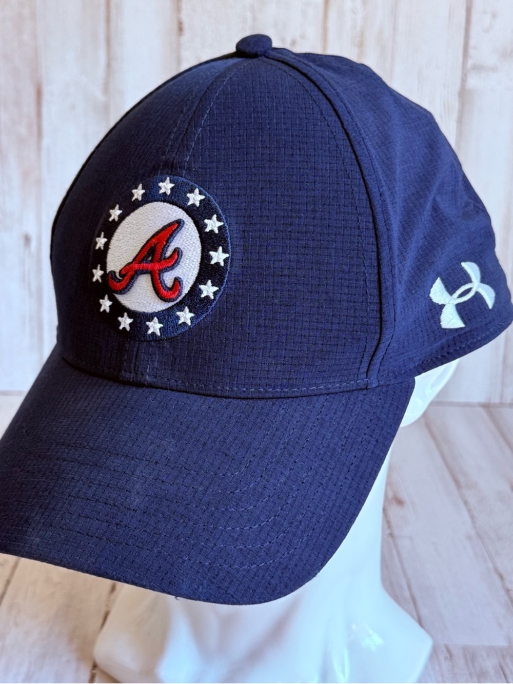 Atlanta Braves Under Armor Hat L-XL